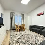 Διαμέρισμα Centre, Cozy 1 Maja St.