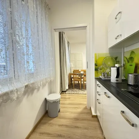 Centre, Cozy 1 Maja St. Διαμέρισμα